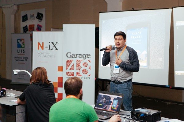 n-ix speaker